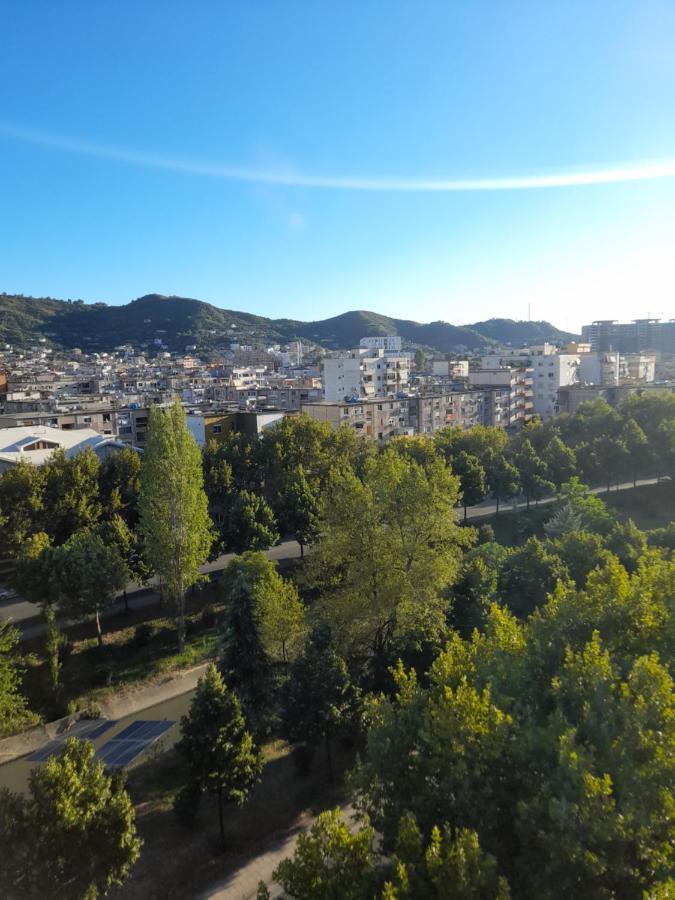 Main Apartment Τίρανα Εξωτερικό φωτογραφία