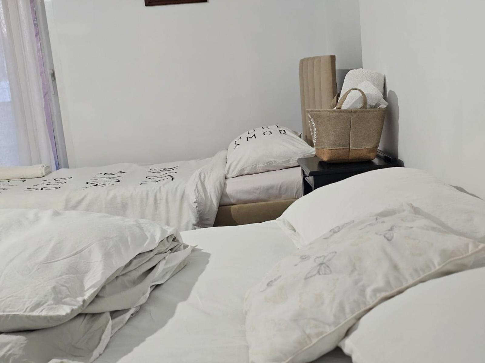 Main Apartment Τίρανα Εξωτερικό φωτογραφία
